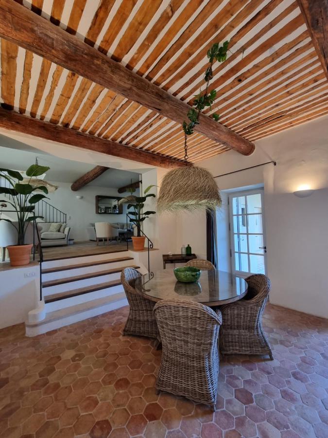 Maison Au Centre Du Village De Gordes Avec Vue Incroyable Bagian luar foto