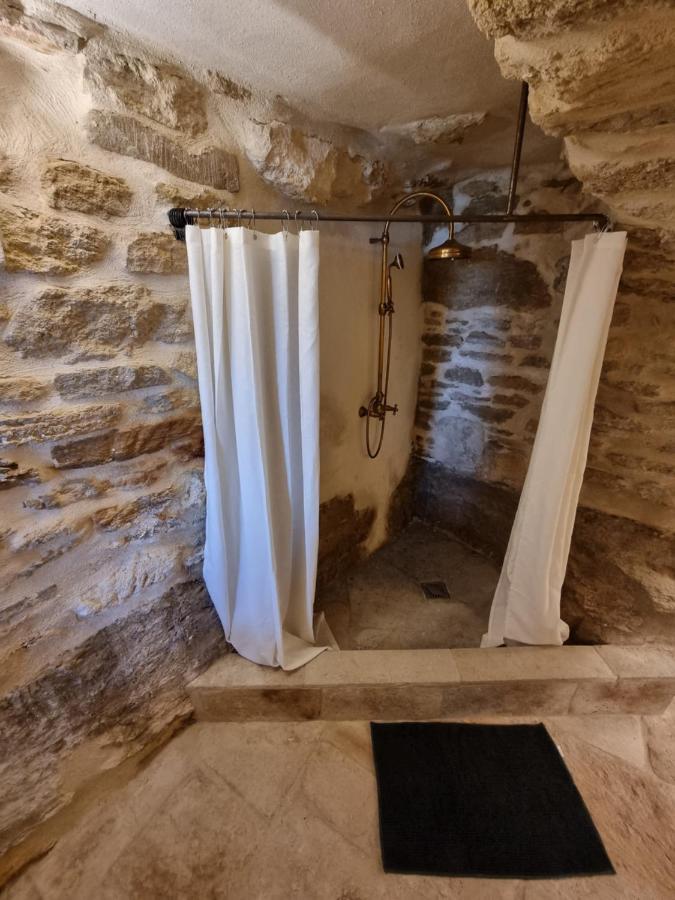 Maison Au Centre Du Village De Gordes Avec Vue Incroyable Bagian luar foto